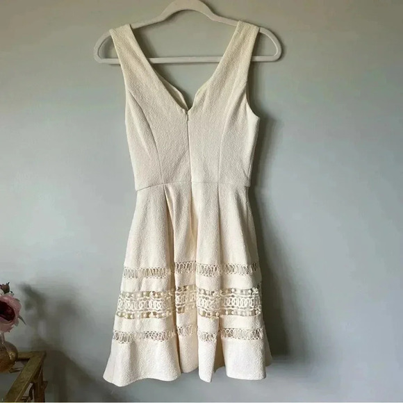 Anthropologie | Annabella  Sleeveless A
Line Dress - Picture 2 of 9